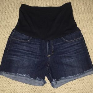 Just black maternity Romeo shorts